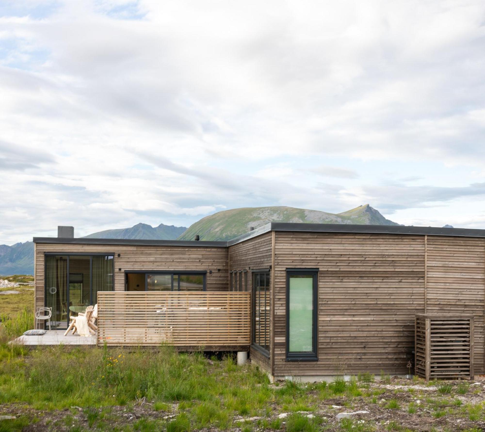Luksushytte Med Jacuzzi, Summer&Winter Retreat Lyngvaeret Экстерьер фото